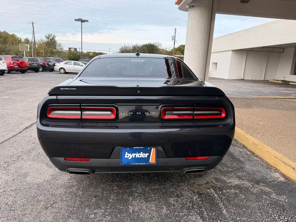 2018 Dodge Challenger 3rd Gen - Image 6 of 10