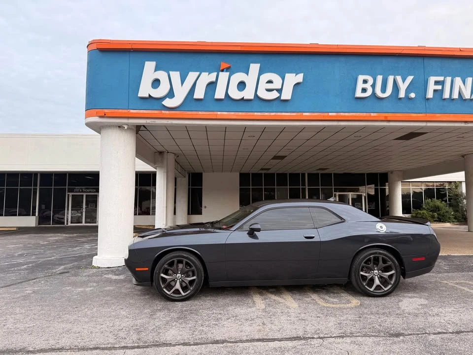2018 Dodge Challenger 3rd Gen - Image 2 of 10