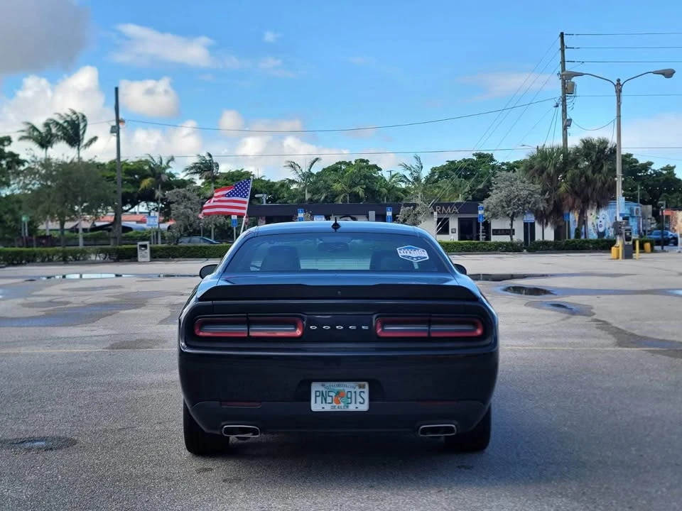 2018 Dodge Challenger 3rd Gen - Image 5 of 11
