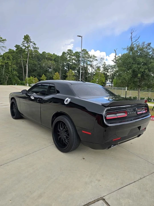 2018 Dodge Challenger 3rd Gen - Image 5 of 19