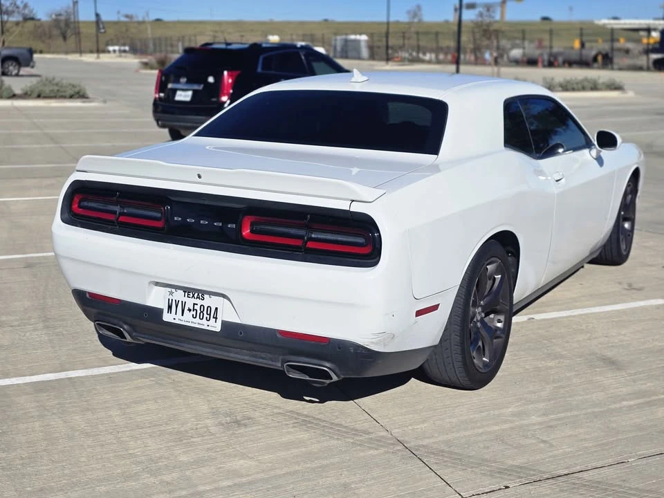 2018 Dodge Challenger 3rd Gen - Image 5 of 12