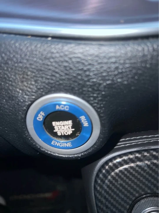 2018 Dodge Challenger 3rd Gen - Image 10 of 11