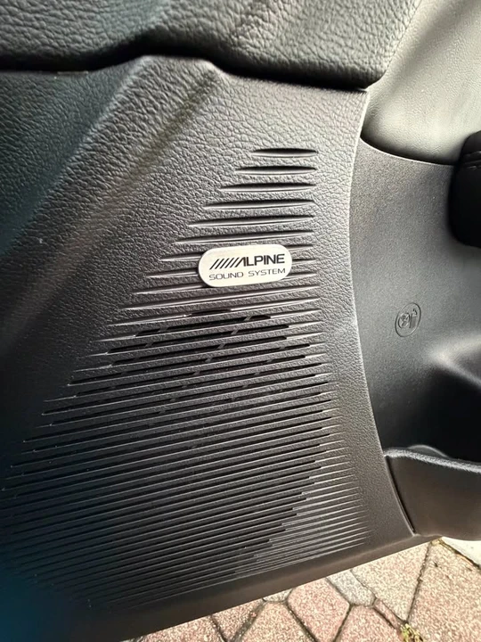 2018 Dodge Challenger 3rd Gen - Image 19 of 20