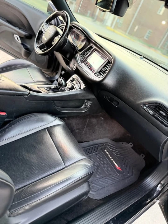 2018 Dodge Challenger - Image 8 of 20