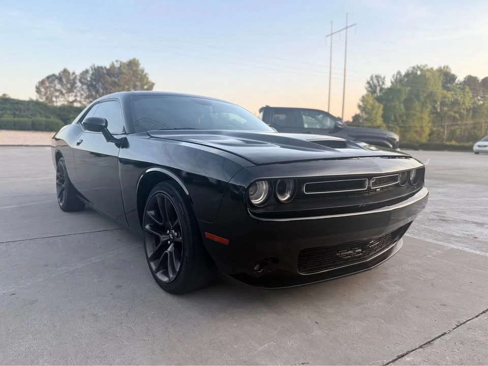 2018 Dodge Challenger - Image 18 of 20