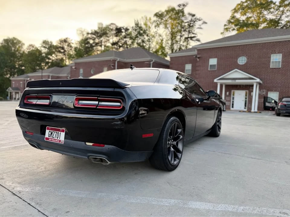 2018 Dodge Challenger - Image 15 of 20