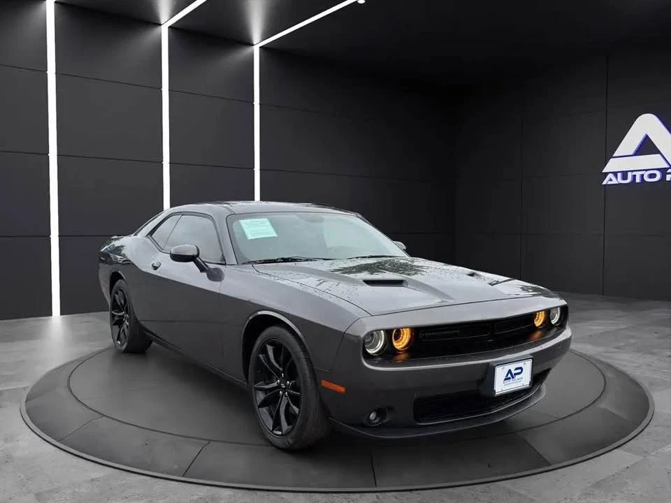 2018 Dodge Challenger 3rd Gen - Image 2 of 11