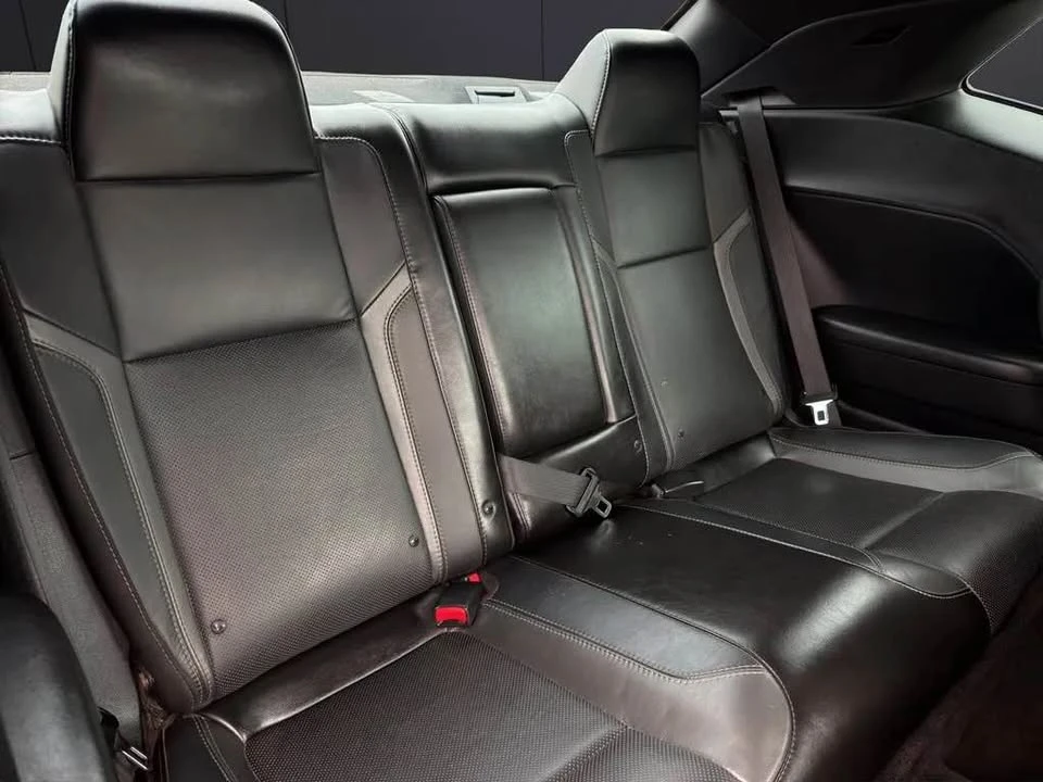 2018 Dodge Challenger 3rd Gen - Image 10 of 11