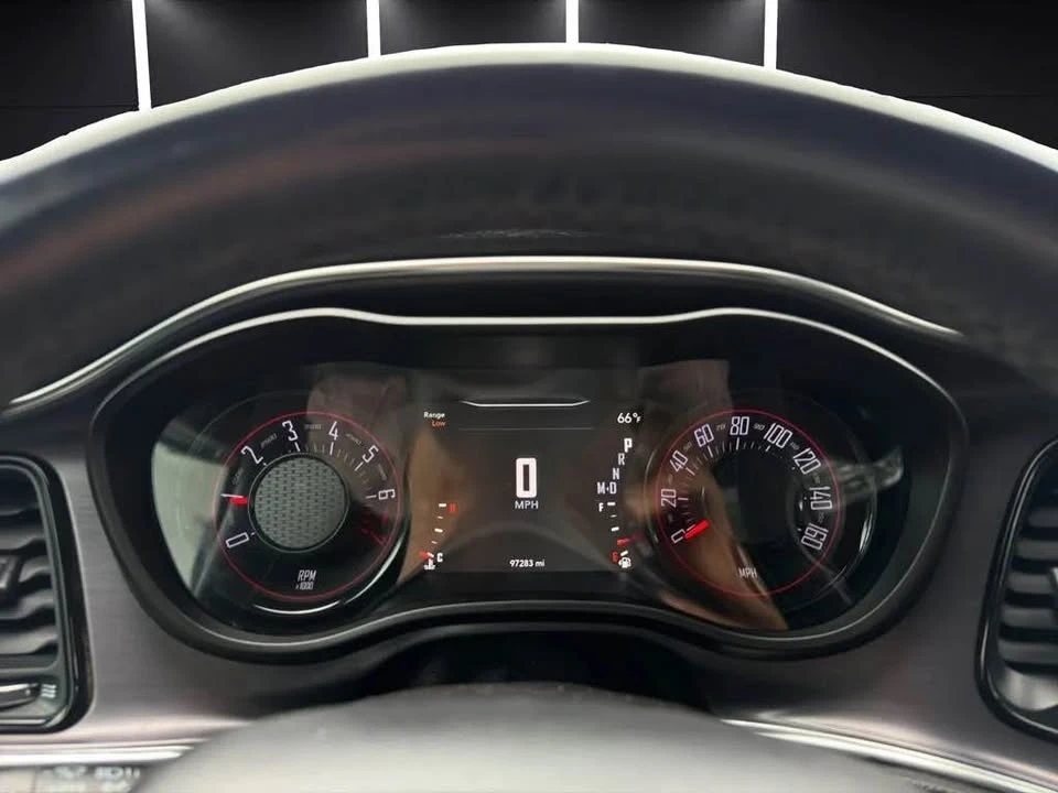 2018 Dodge Challenger 3rd Gen - Image 9 of 11