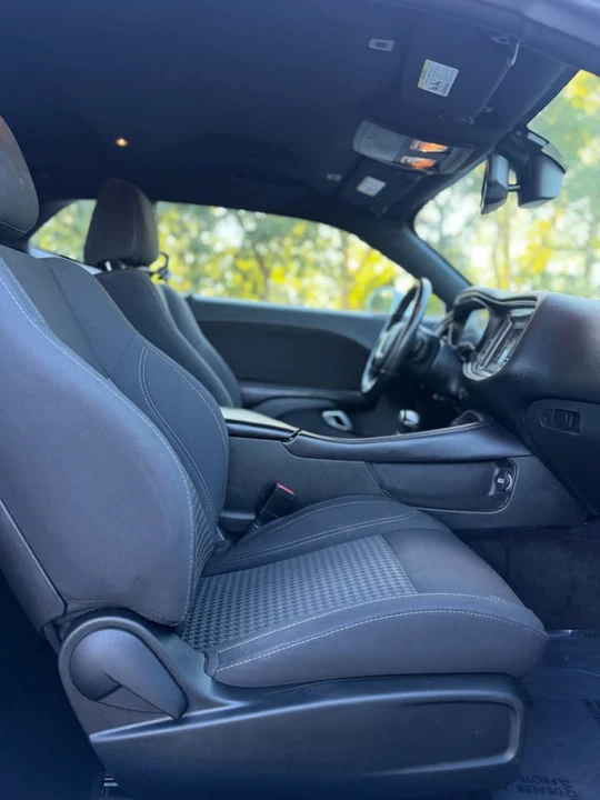 2018 Dodge Challenger 3rd Gen - Image 9 of 13