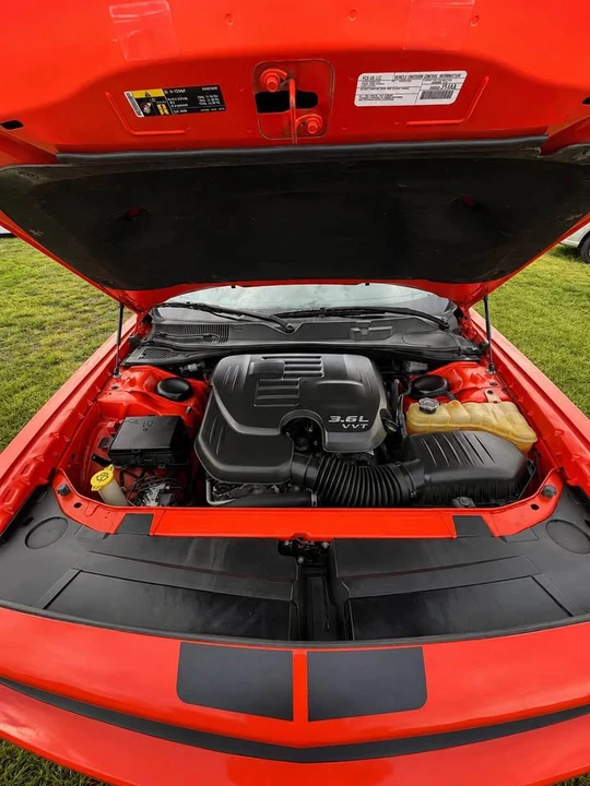 2018 Dodge Challenger 3rd Gen - Image 8 of 11
