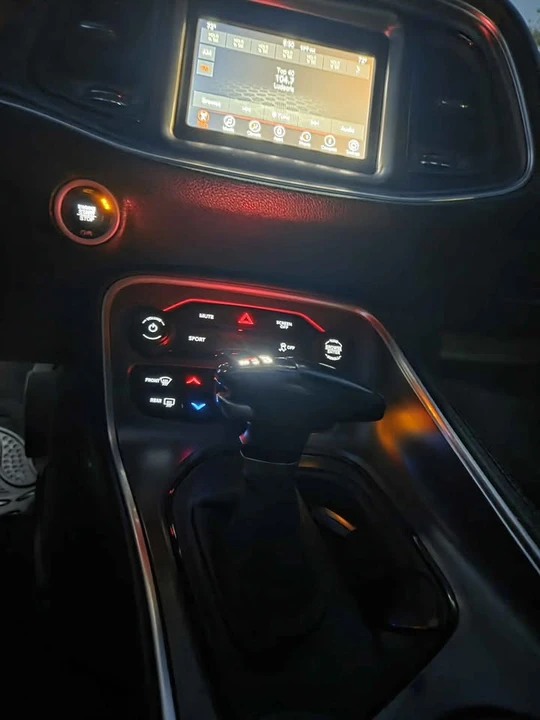 2018 Dodge Challenger 3rd Gen - Image 12 of 18