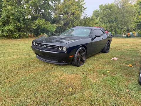 2018 Dodge Challenger SXT Plus