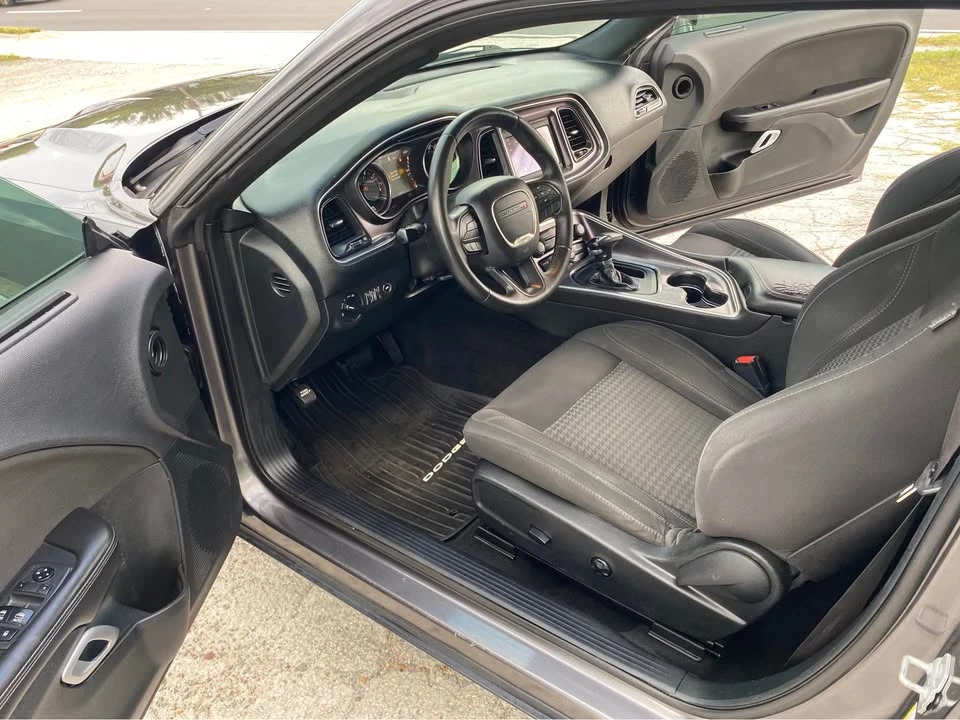2018 Dodge Challenger 3rd Gen - Image 13 of 16