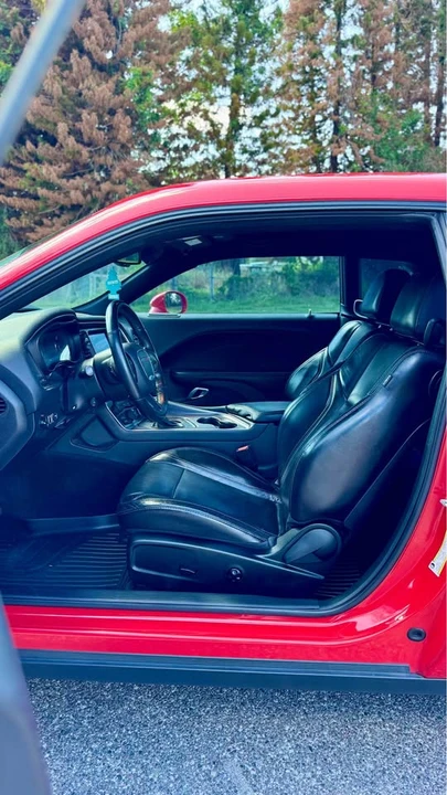 2018 Dodge Challenger 3rd Gen - Image 9 of 20