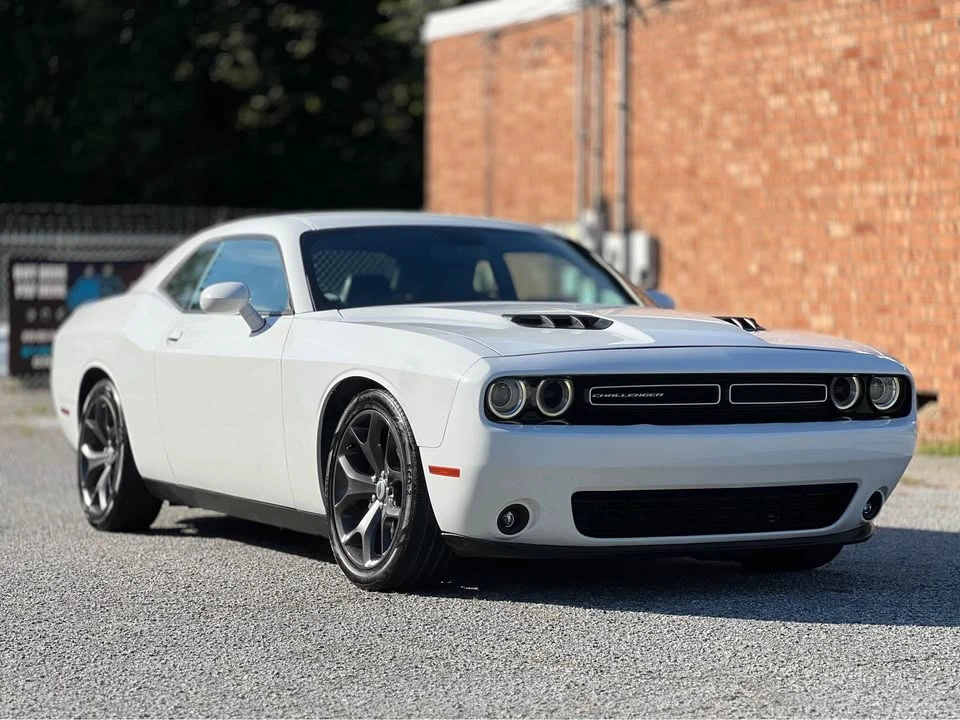 2018 Dodge Challenger 3rd Gen - Image 8 of 16