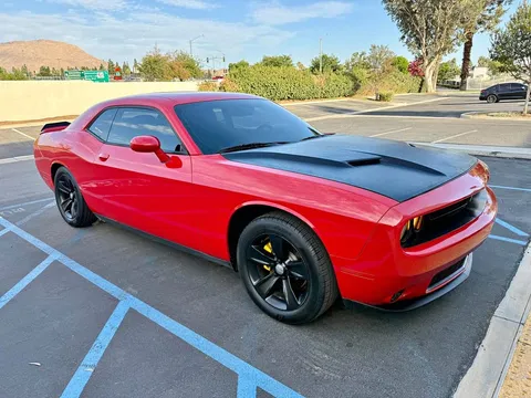 2018 Dodge Challenger SXT Plus
