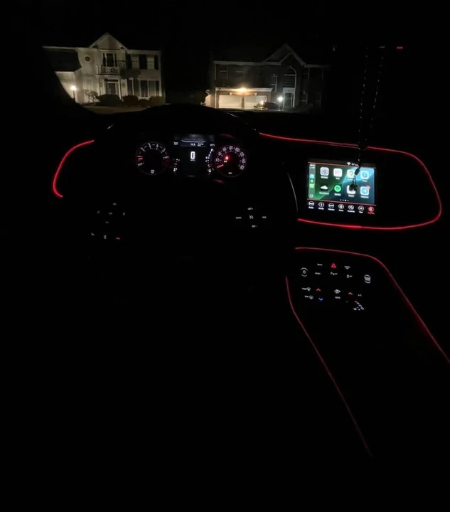 2018 Dodge Challenger 3rd Gen - Image 13 of 17