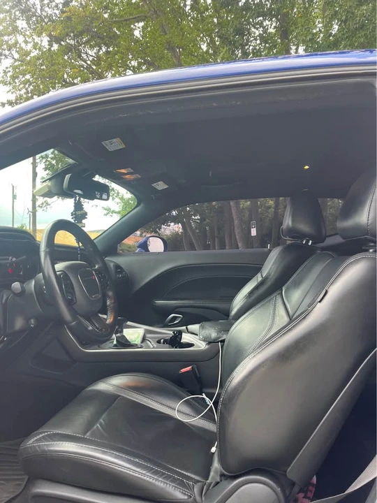 2018 Dodge Challenger 3rd Gen - Image 16 of 17