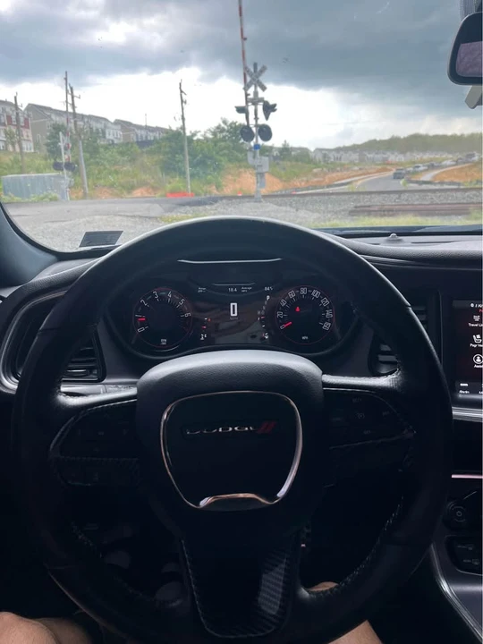 2018 Dodge Challenger 3rd Gen - Image 10 of 17
