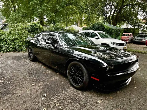 2018 Dodge Challenger SXT Plus Coupe 2D