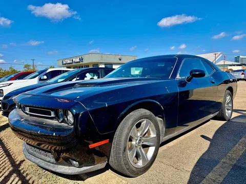2018 Dodge Challenger SXT Plus