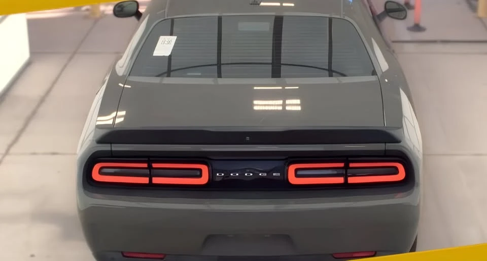 2018 Dodge Challenger 3rd Gen - Image 8 of 15