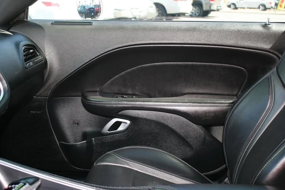 2018 Dodge Challenger 3rd Gen - Image 19 of 20