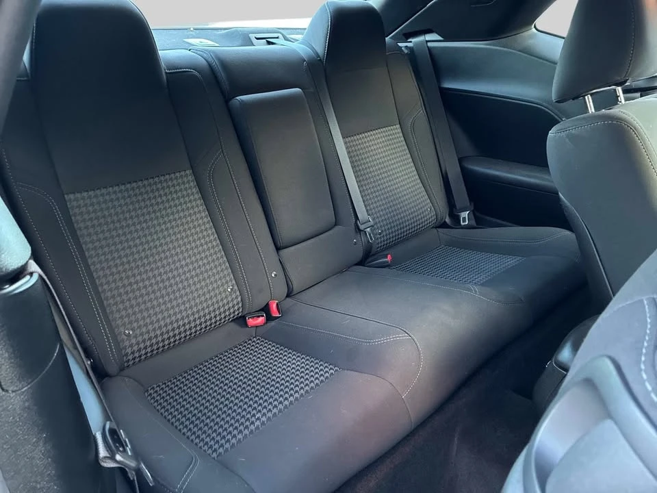2018 Dodge Challenger - Image 8 of 20