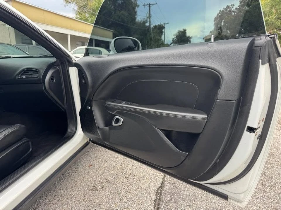 2018 Dodge Challenger 3rd Gen - Image 19 of 20