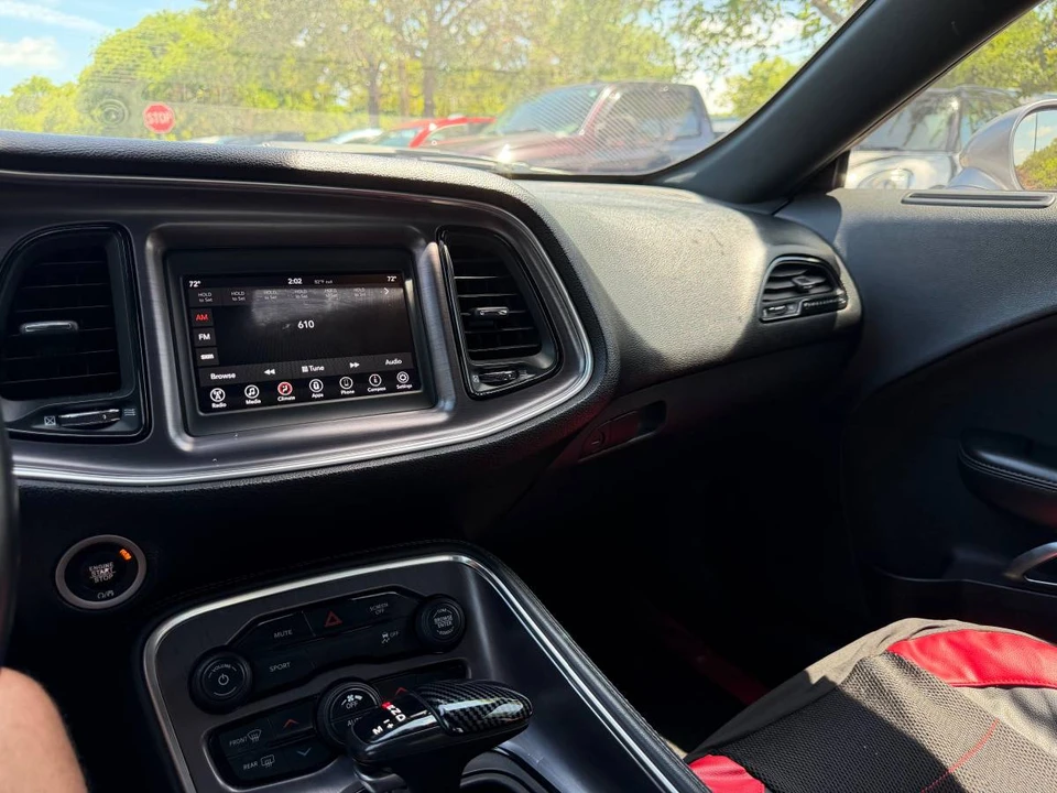 2018 Dodge Challenger 3rd Gen - Image 13 of 16