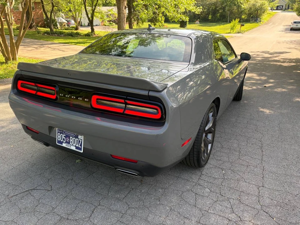 2018 Dodge Challenger 3rd Gen - Image 9 of 20