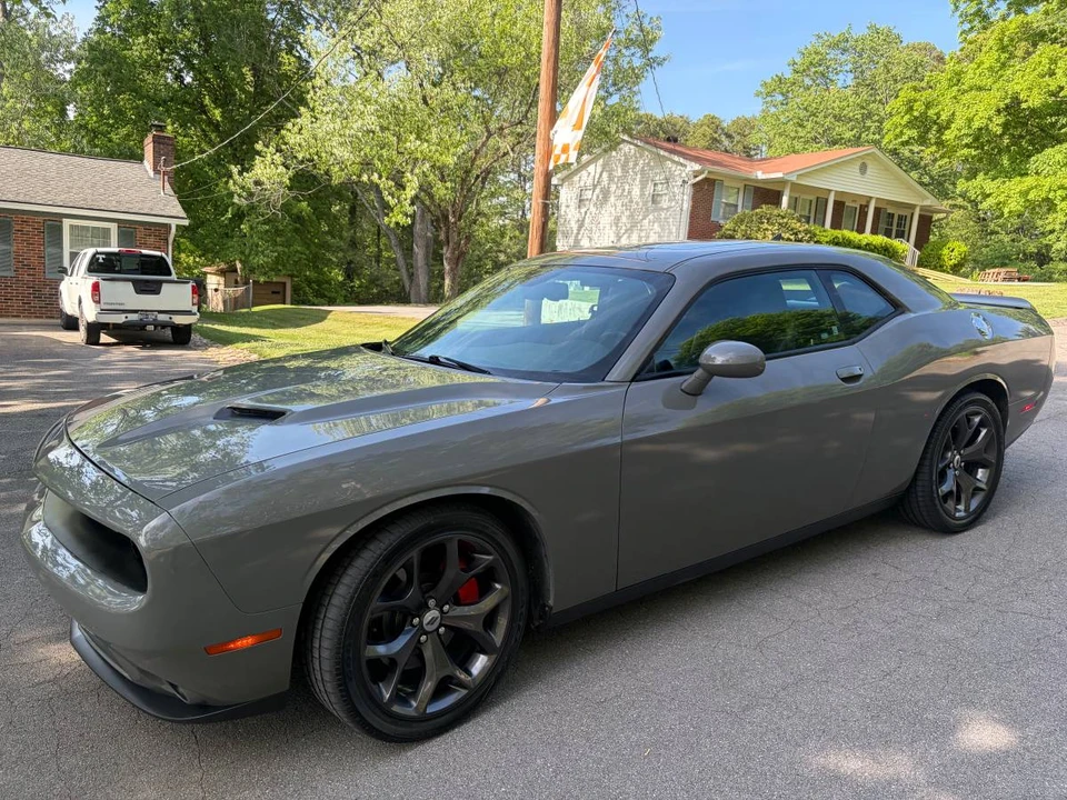 2018 Dodge Challenger 3rd Gen - Image 2 of 20