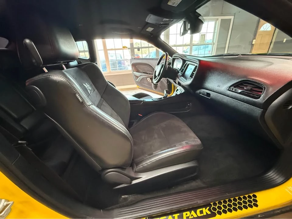 2018 Dodge Challenger SRT8 & 392 3rd Gen - Image 10 of 12