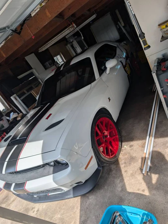 2018 Dodge Challenger SRT8 & 392 3rd Gen - Image 11 of 12