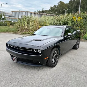 2018 Dodge Challenger SXT Plus