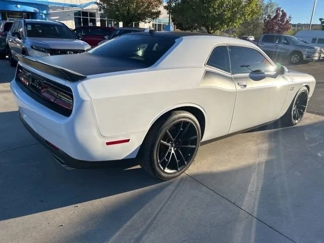 2018 Dodge Challenger SRT8 & 392 3rd Gen - Image 8 of 9