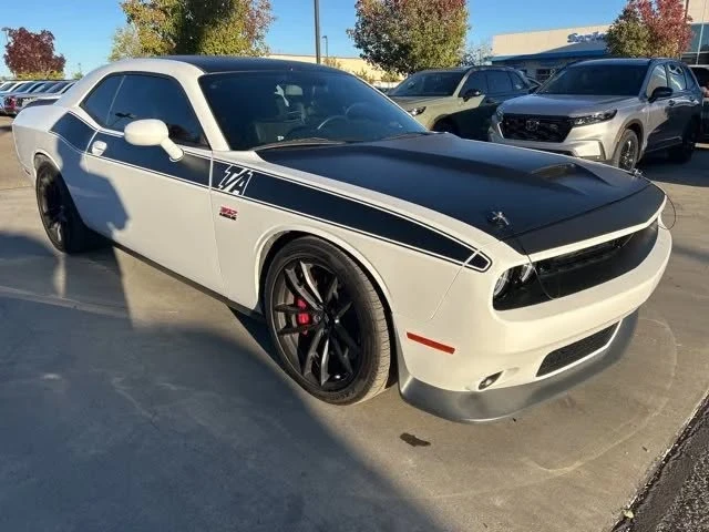 2018 Dodge Challenger SRT8 & 392 3rd Gen - Image 6 of 9