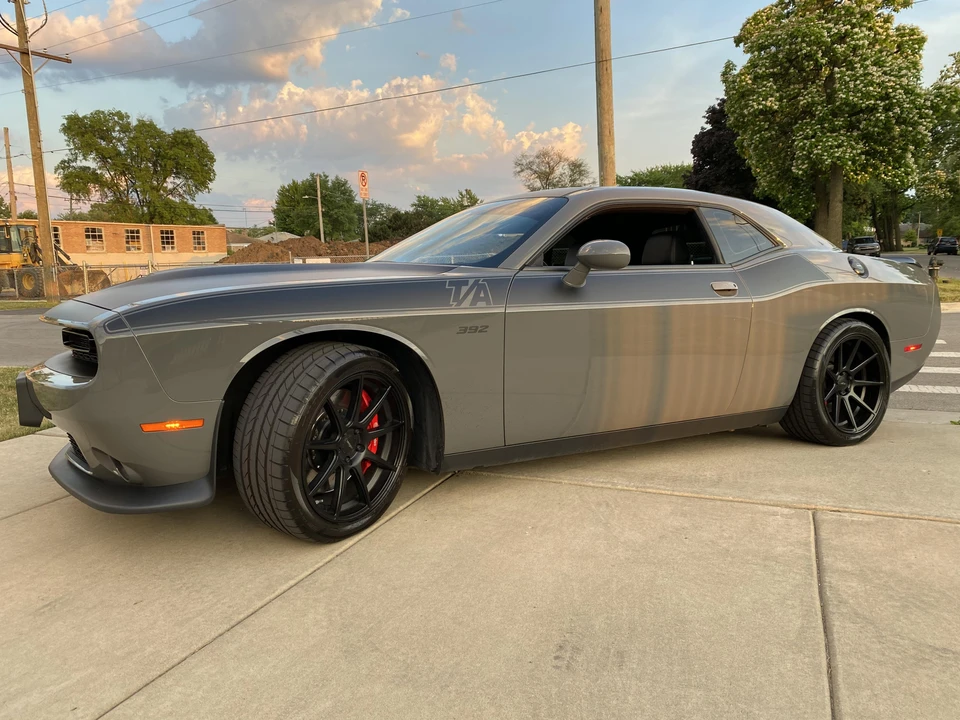 2018 Dodge Challenger SRT8 & 392 3rd Gen - Image 13 of 31