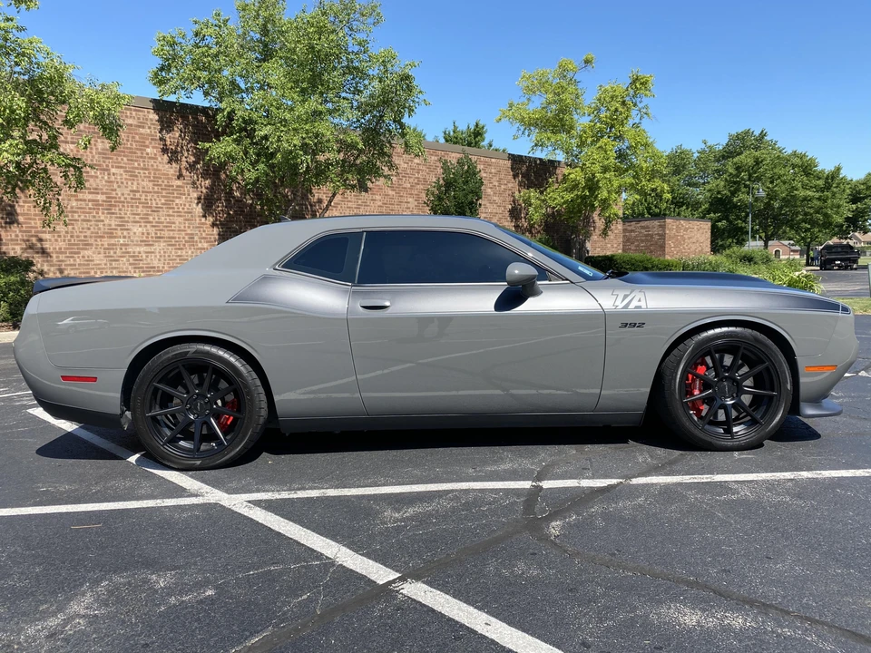 2018 Dodge Challenger SRT8 & 392 3rd Gen - Image 21 of 31