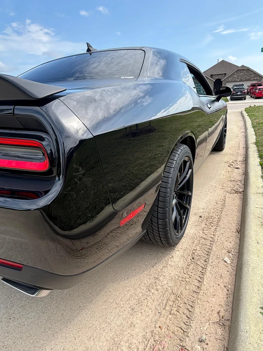2018 Dodge Challenger SRT8 & 392 3rd Gen - Image 27 of 31