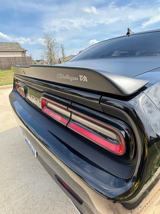 2018 Dodge Challenger SRT8 & 392 3rd Gen - Image 26 of 31