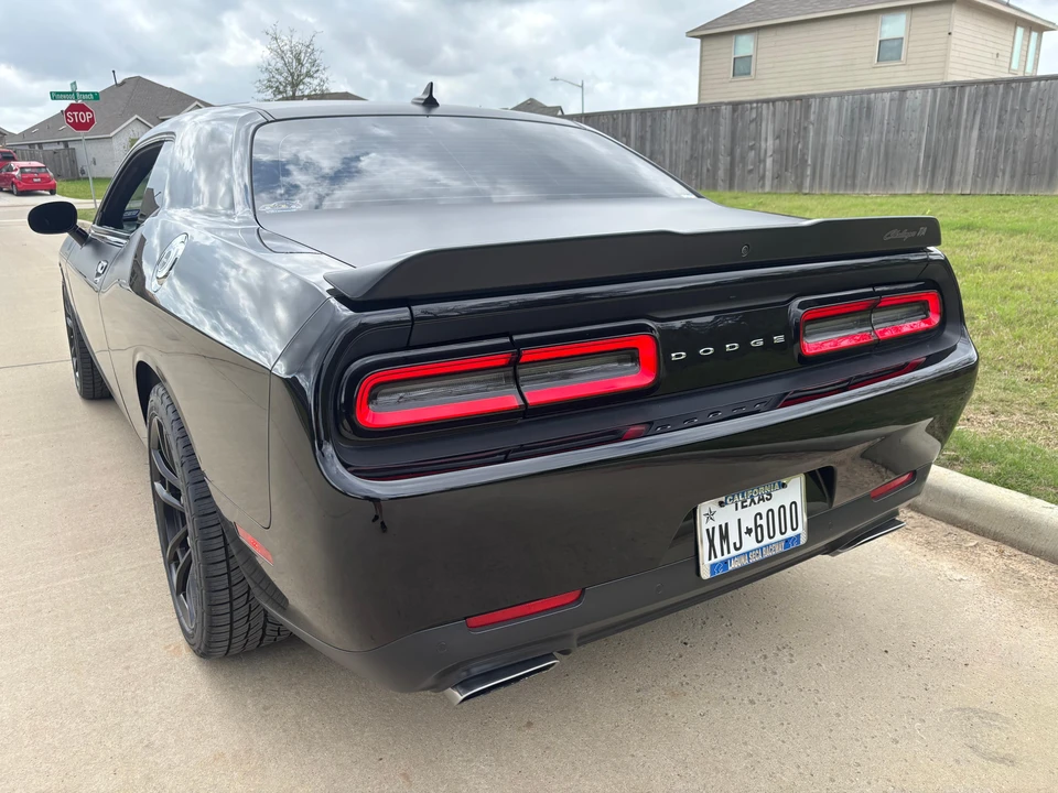 2018 Dodge Challenger SRT8 & 392 3rd Gen - Image 25 of 31