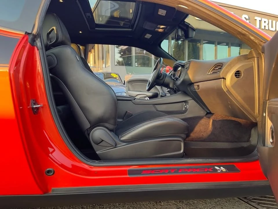 2018 Dodge Challenger SRT8 & 392 3rd Gen - Image 17 of 20