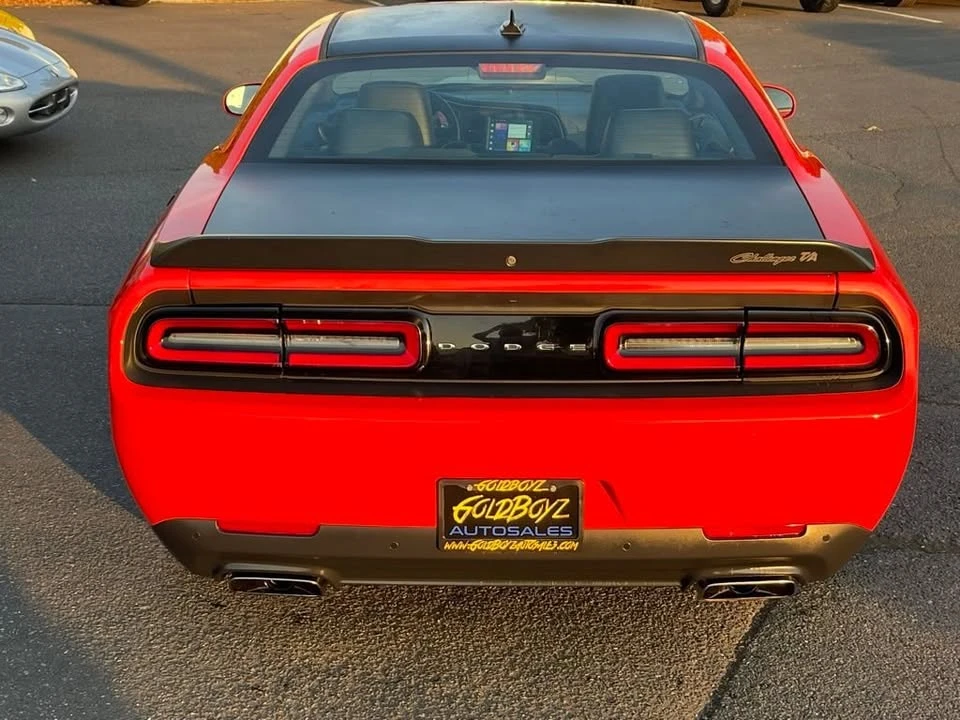2018 Dodge Challenger SRT8 & 392 3rd Gen - Image 4 of 20