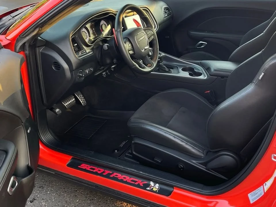 2018 Dodge Challenger SRT8 & 392 3rd Gen - Image 15 of 20