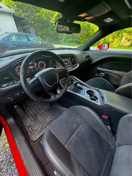 2018 Dodge Challenger SRT8 & 392 3rd Gen - Image 8 of 20