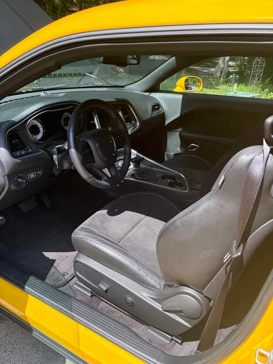 2018 Dodge Challenger SRT8 & 392 3rd Gen - Image 9 of 16