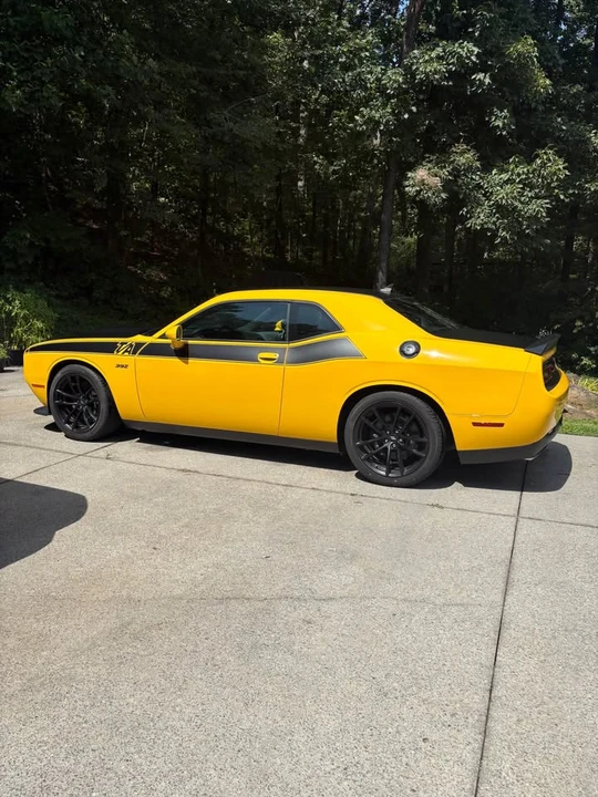 2018 Dodge Challenger SRT8 & 392 3rd Gen - Image 14 of 16
