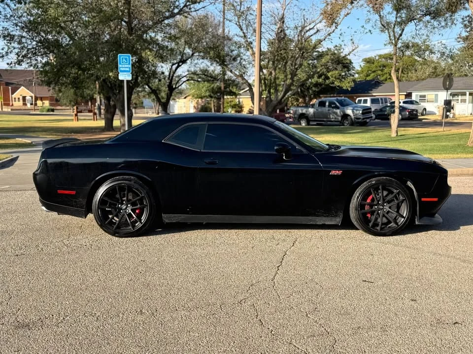 2018 Dodge Challenger SRT8 & 392 3rd Gen - Image 6 of 11